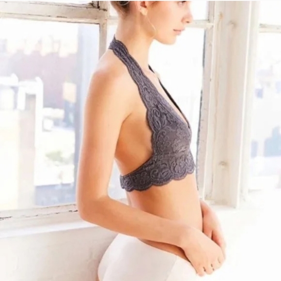 Urban Outfitters Lace Halter Bra NWOT - SMALL - Picture 4 of 13